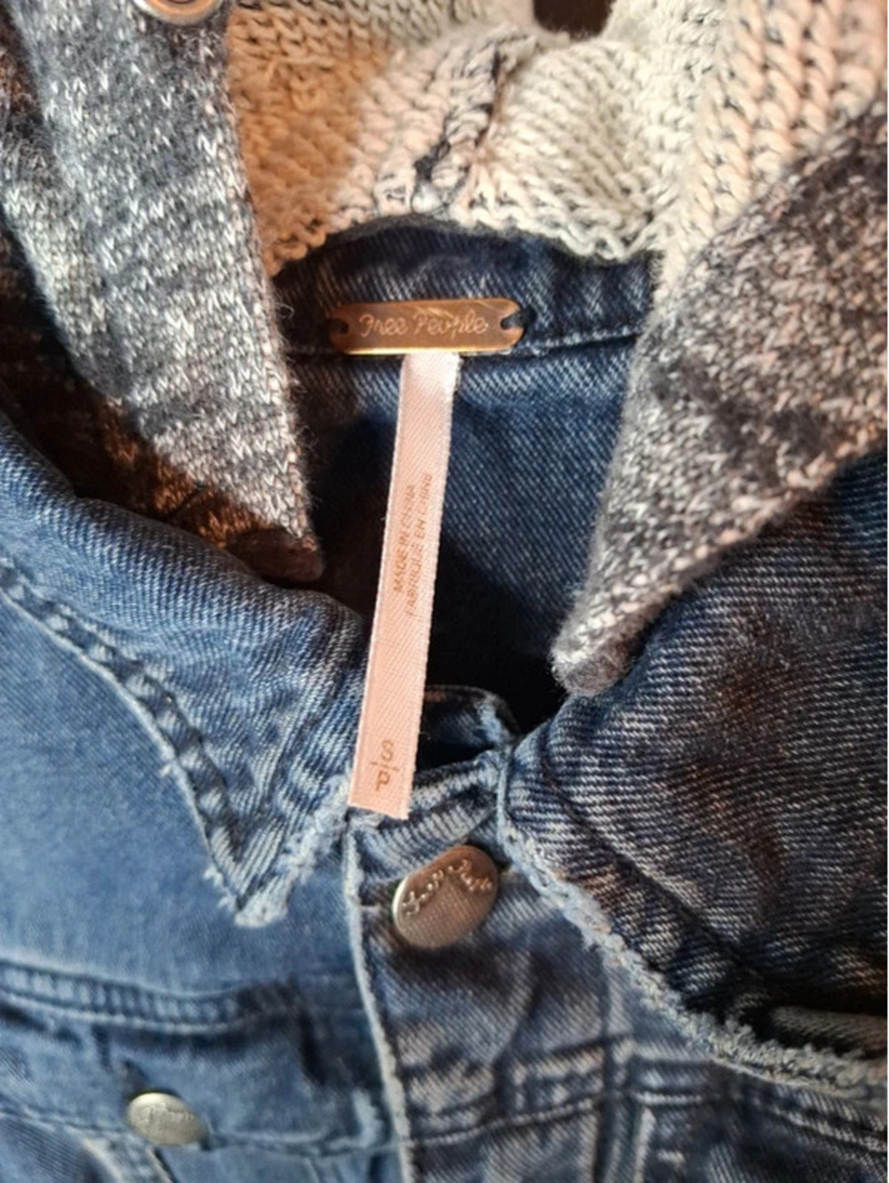 Free People Denim Jacket Hoodie size S - Picture 6 of 9